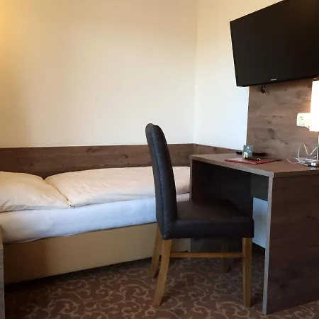 Süss Otel 3*