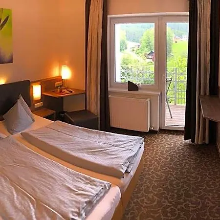 Hotel Suess 3*