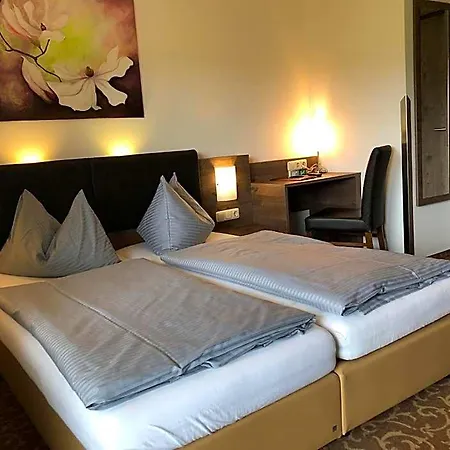 Suess Hotel 3*